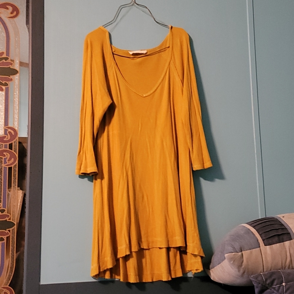Mustard top